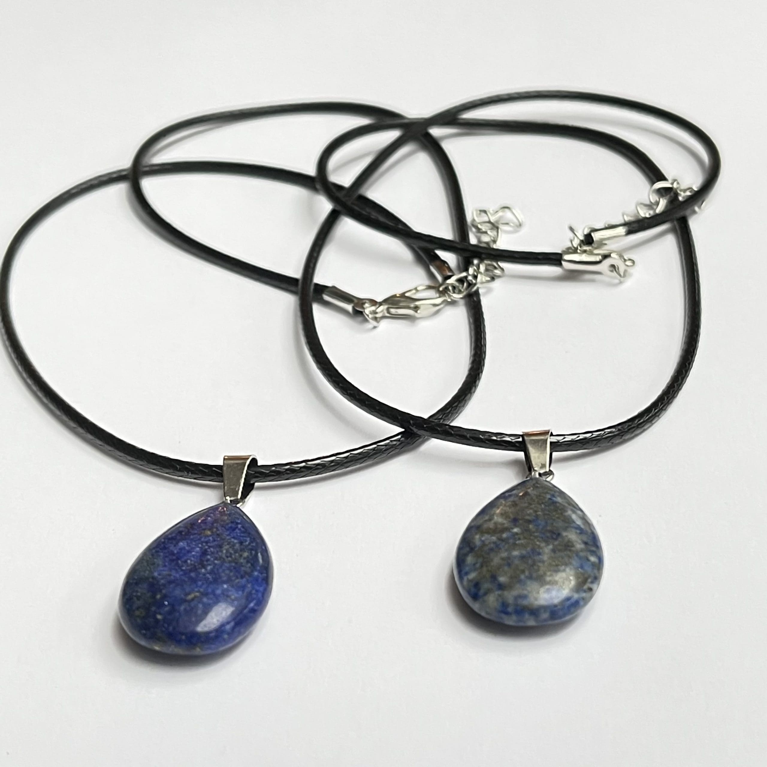 veterketting amulet lapis lazuli