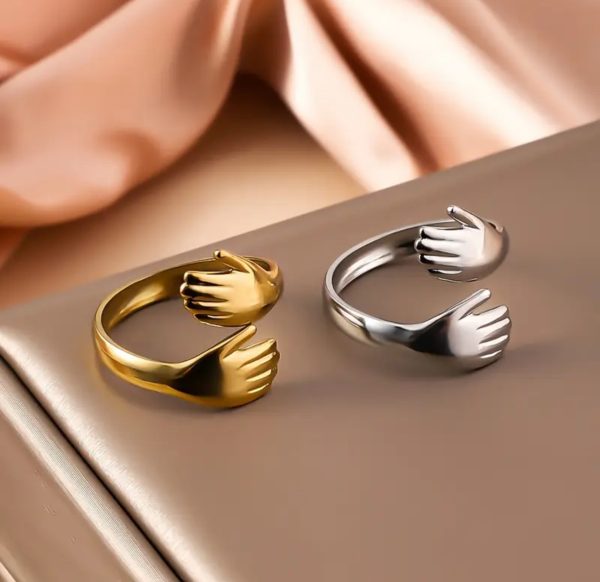 ring loving hands